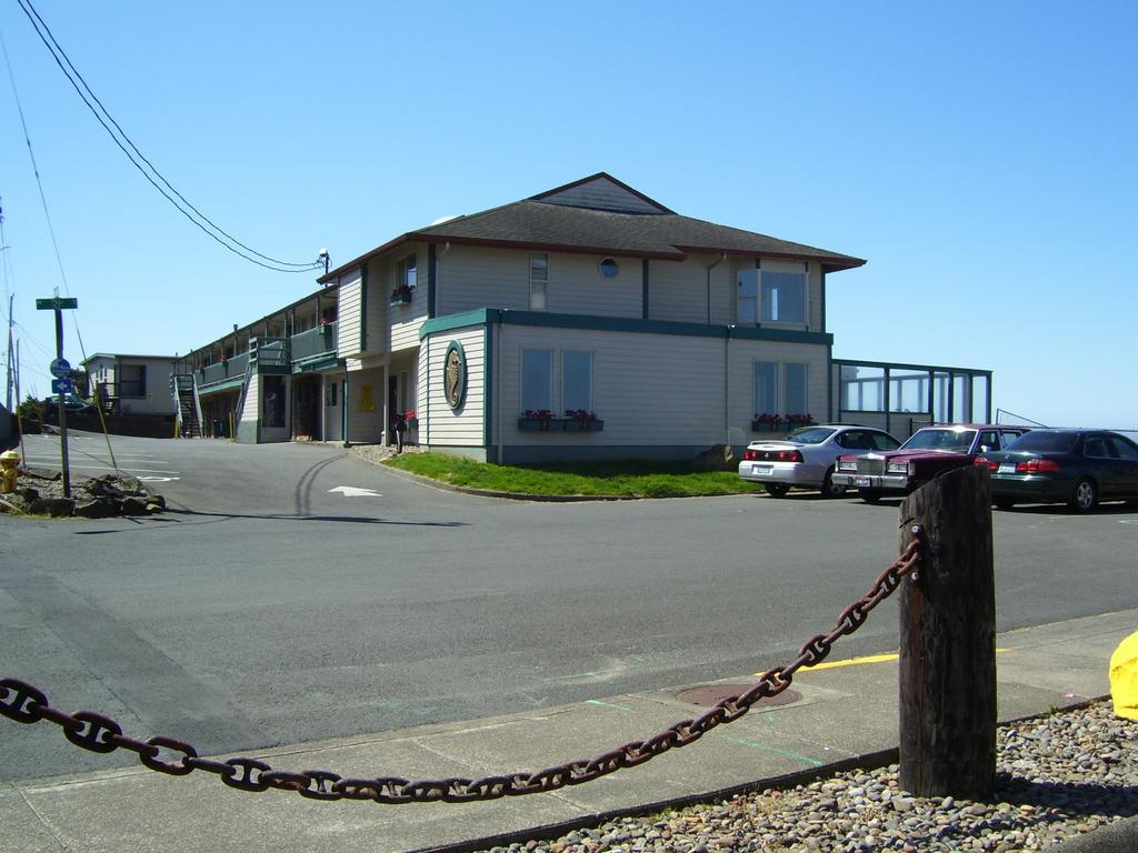 Sea Horse Ocean Front Lodging Lincoln City Exterior photo
